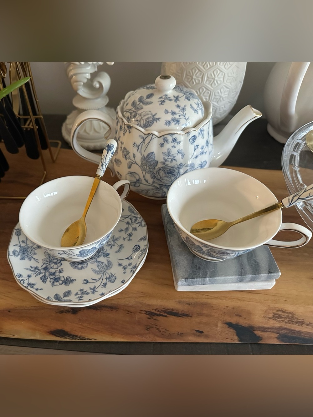 Classic Blue Floral Porcelain Teapot and Teacup Set - Elegant Blue and White